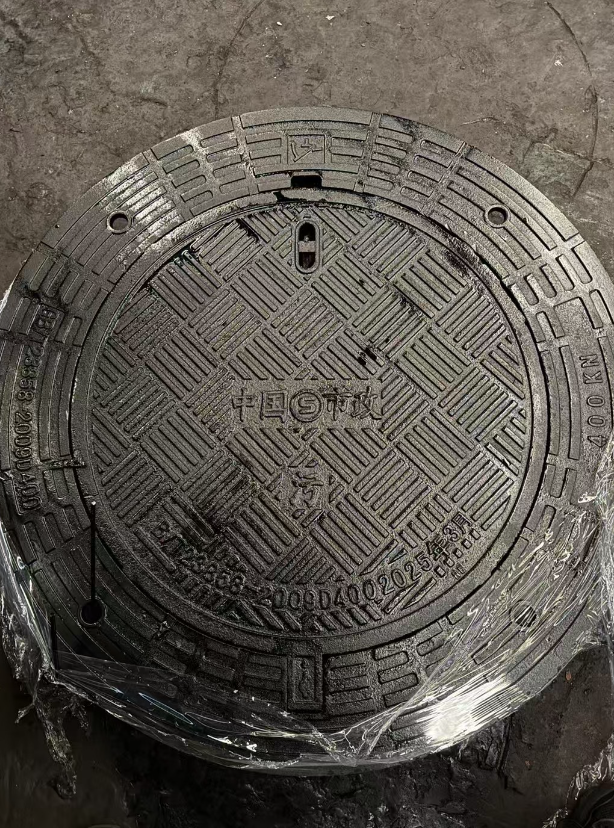 南京球墨铸铁防沉降井盖展示